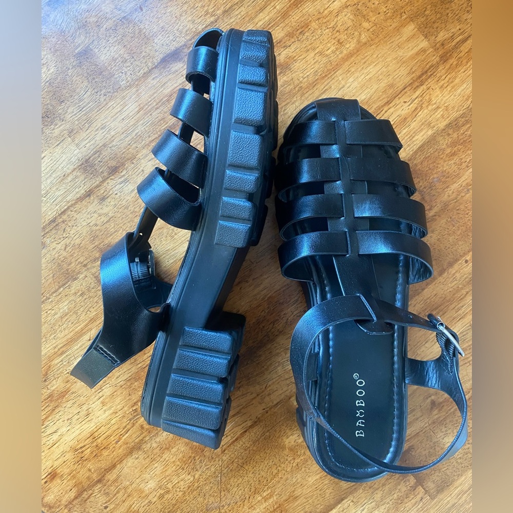 BAMBOO Sandals- Women's 10/40